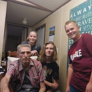 Meet your Posher, Haley